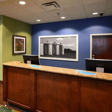 Hampton Inn Roxboro Eksteriør billede