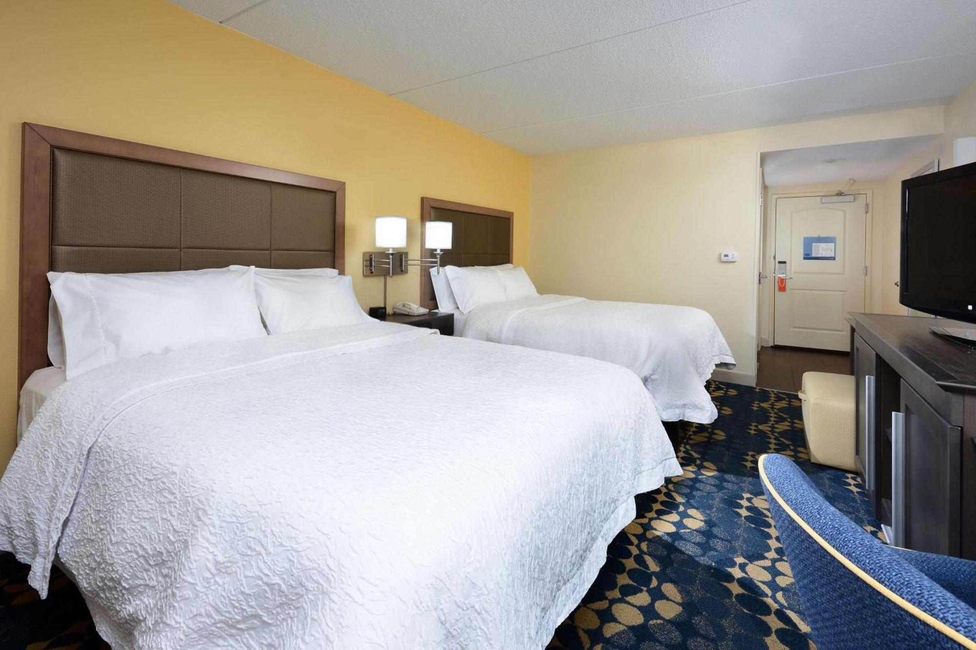Hampton Inn Roxboro Eksteriør billede
