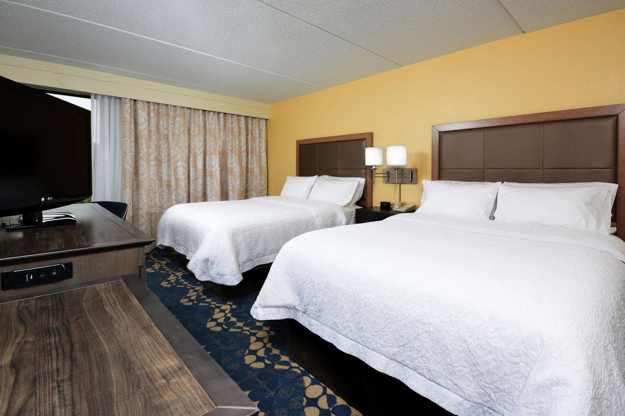 Hampton Inn Roxboro Eksteriør billede