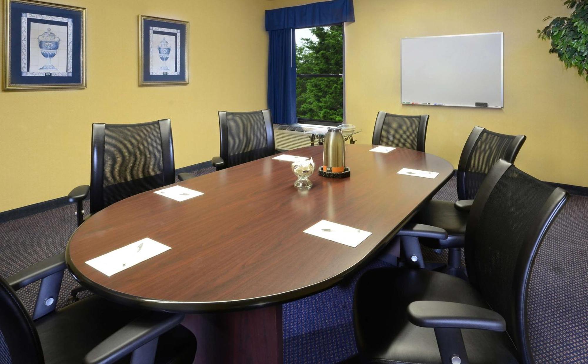 Hampton Inn Roxboro Eksteriør billede