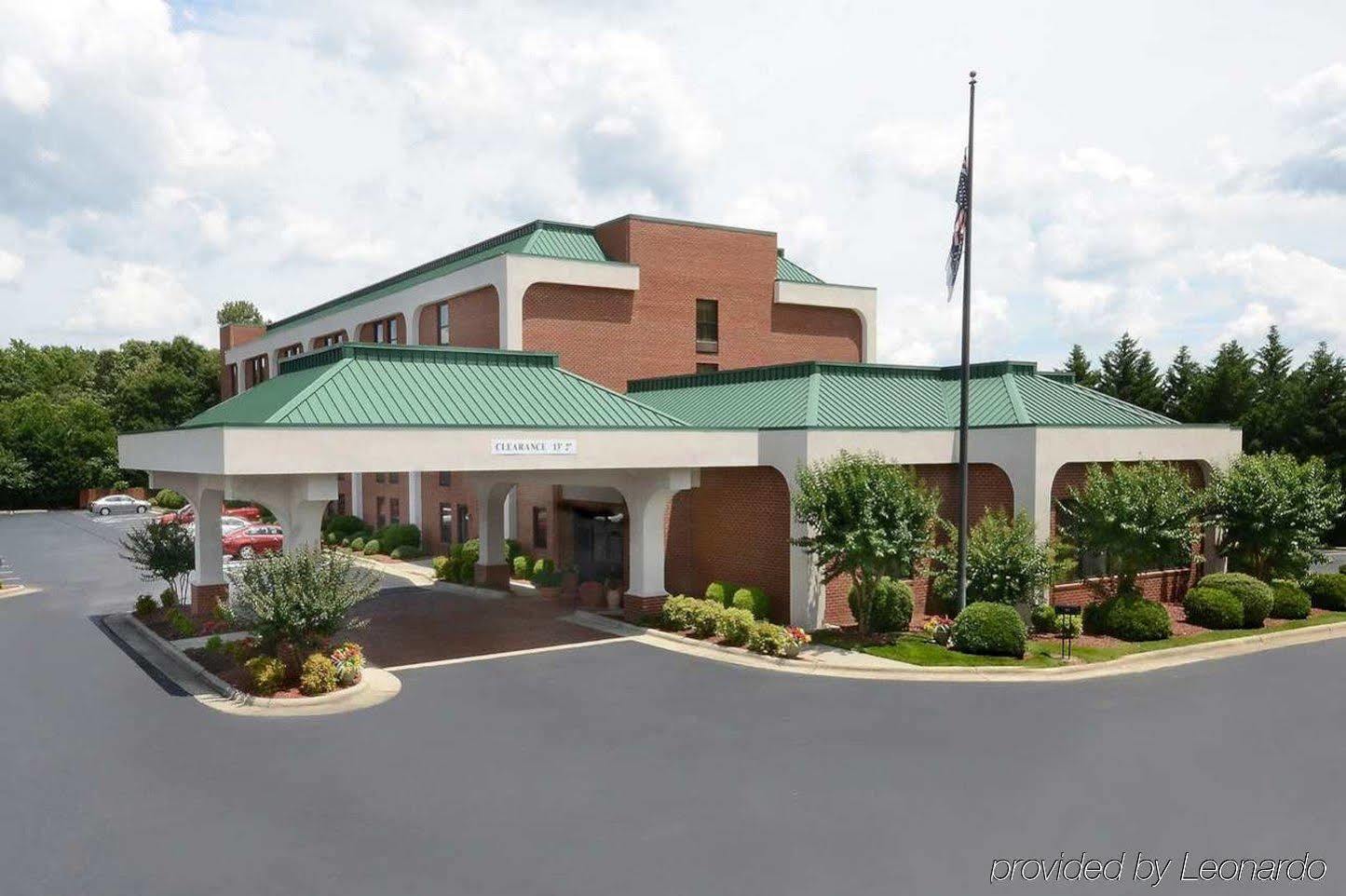 Hampton Inn Roxboro Eksteriør billede