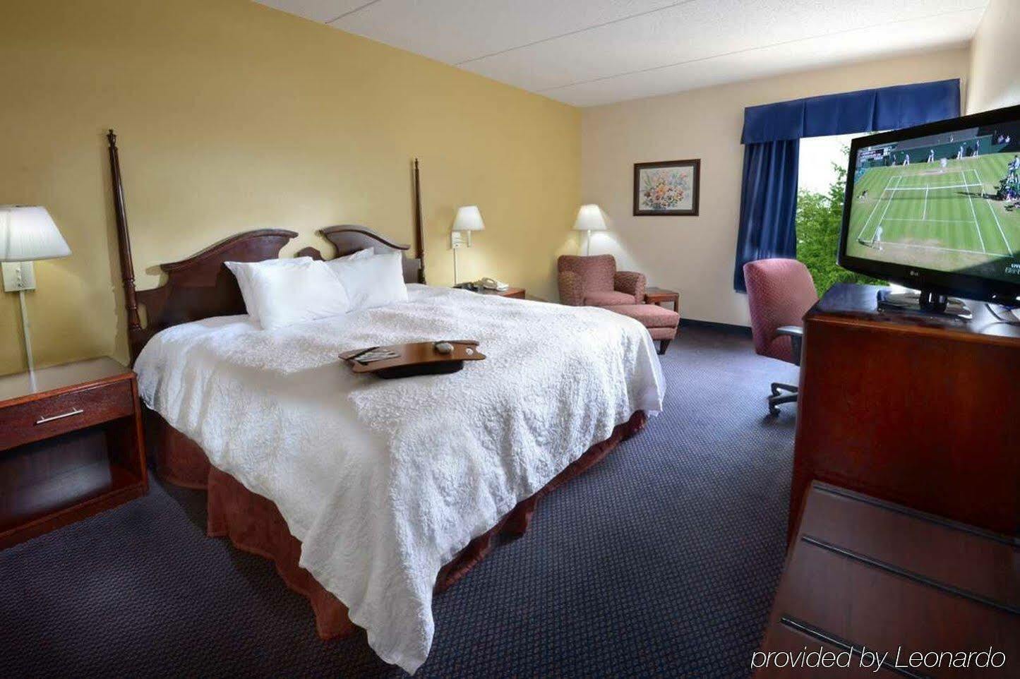 Hampton Inn Roxboro Eksteriør billede